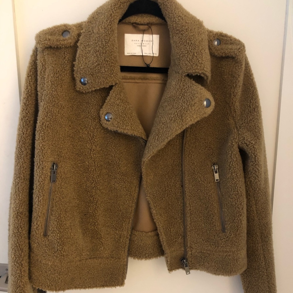 Jacket - Picture 2 of 4